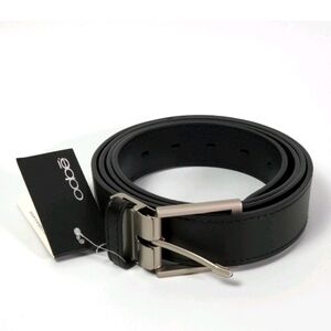 NEW Oobe Brand Black Unisex Leather Barton Belt Size Medium